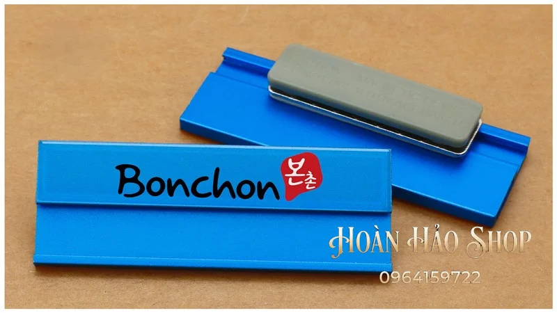 Thẻ tên thay đổi tên BT09